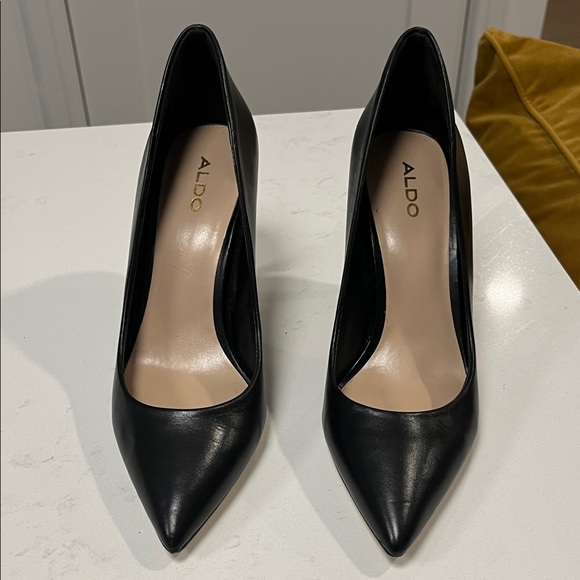 ALDO Classic Black High Heels - Picture 2 of 14